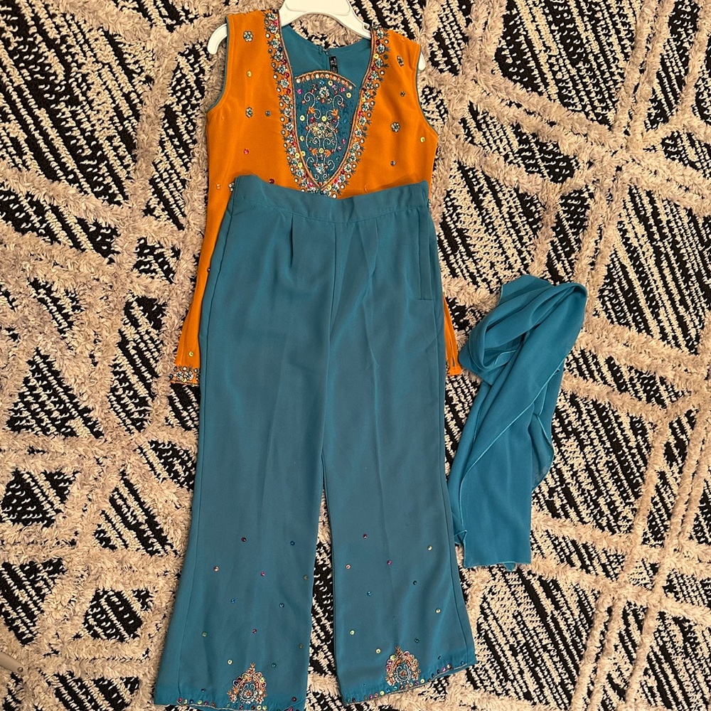 Indian outfit